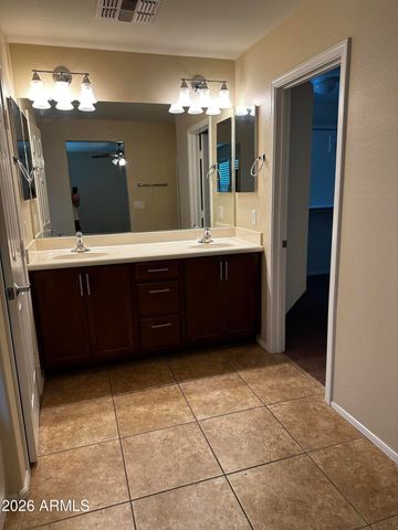 5440 W HOBBY HORSE Drive, Phoenix, AZ 85083