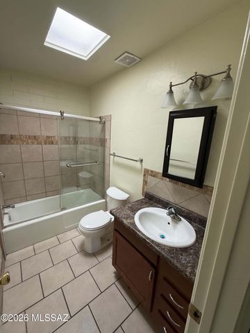 5433 E 30th St Apt E, Tucson, AZ 85711