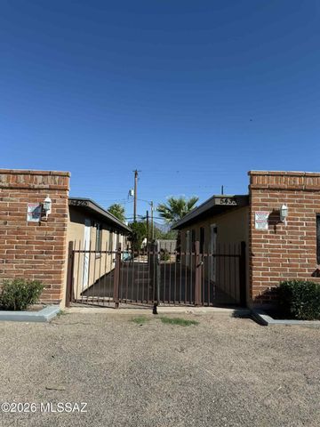 5433 E 30th St Apt E, Tucson, AZ 85711