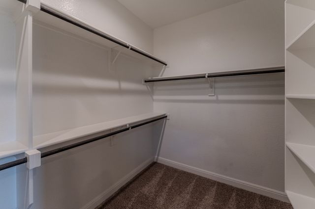 521 Dunmore Drive, Fort Worth, TX 76052