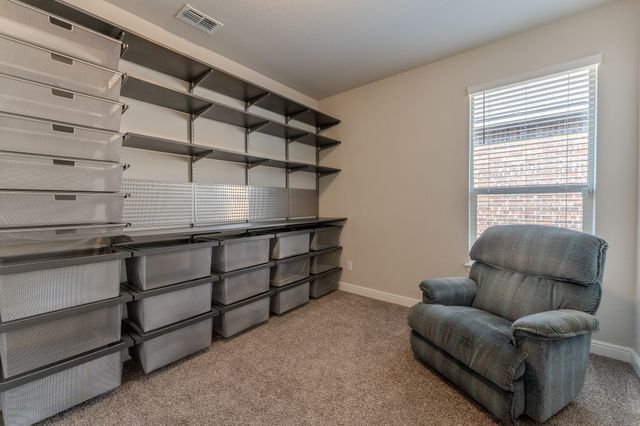 521 Dunmore Drive, Fort Worth, TX 76052