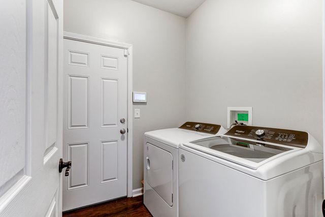 8604 Treeline Drive, Florence, KY 41042