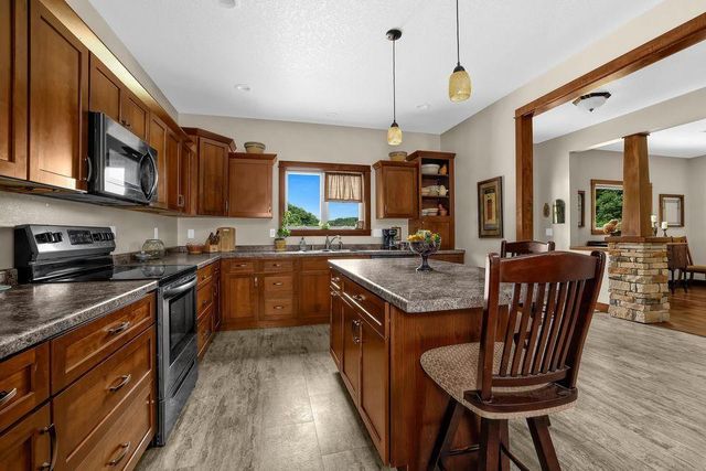 N7534 Skoy Coulee Road, Mindoro, WI 54644