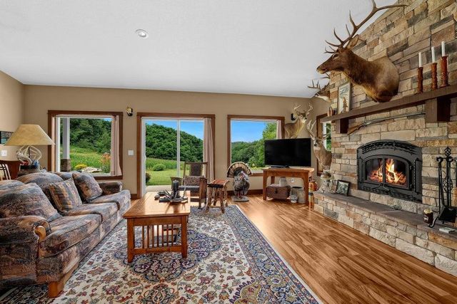 N7534 Skoy Coulee Road, Mindoro, WI 54644