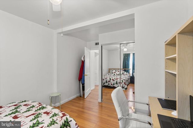 945 KINWAT AVE, Essex, MD 21221