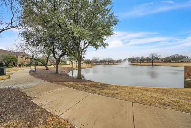 5048 Exposition Way, Fort Worth, TX 76244
