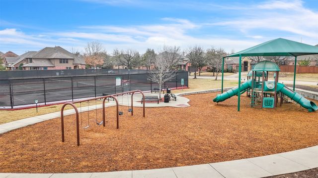 5048 Exposition Way, Fort Worth, TX 76244