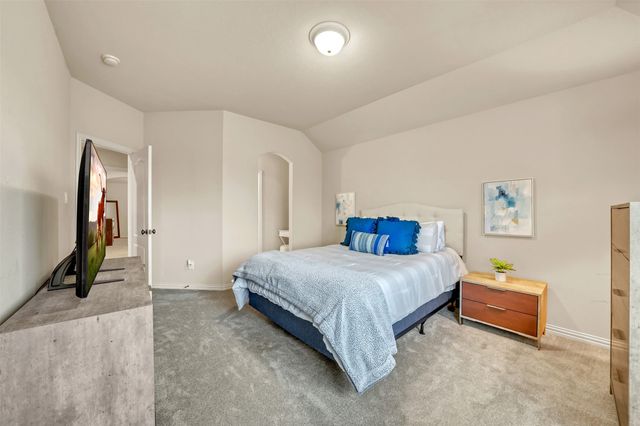 5048 Exposition Way, Fort Worth, TX 76244