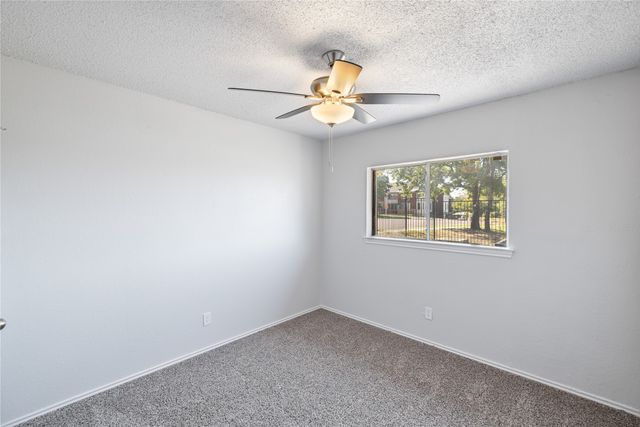 2540 Avenue H, Fort Worth, TX 76105