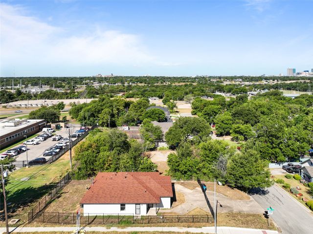 2540 Avenue H, Fort Worth, TX 76105