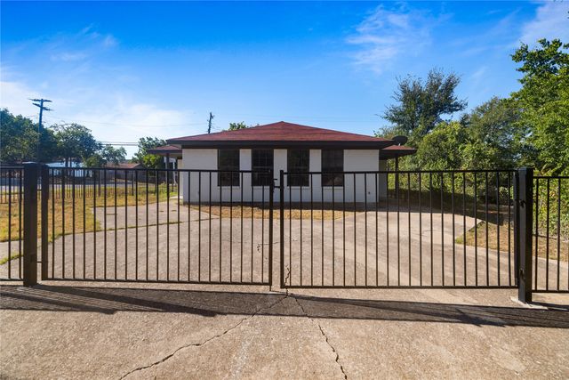 2540 Avenue H, Fort Worth, TX 76105