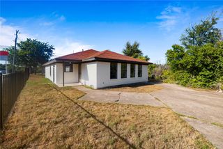 2540 Avenue H, Fort Worth, TX 76105