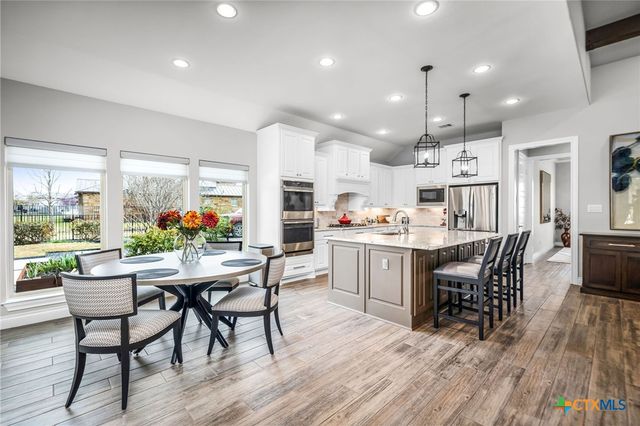 2465 Emu Parade, New Braunfels, TX 78132