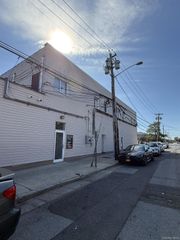 2 Lawson Avenue, East Rockaway, NY 11518