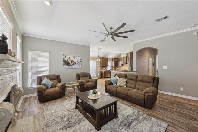 14874 Lisa Lane, Beaumont, TX 77713