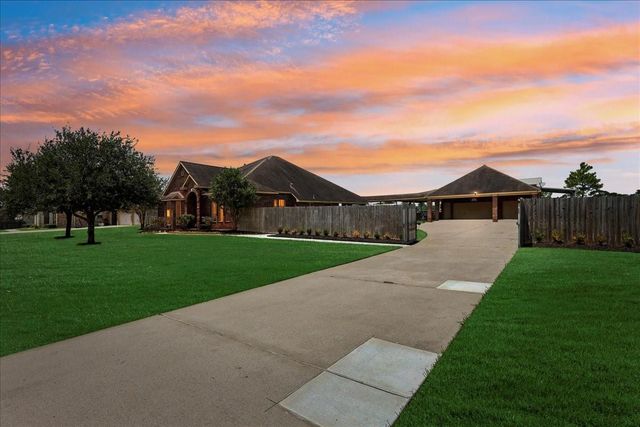 14874 Lisa Lane, Beaumont, TX 77713