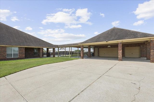 14874 Lisa Lane, Beaumont, TX 77713