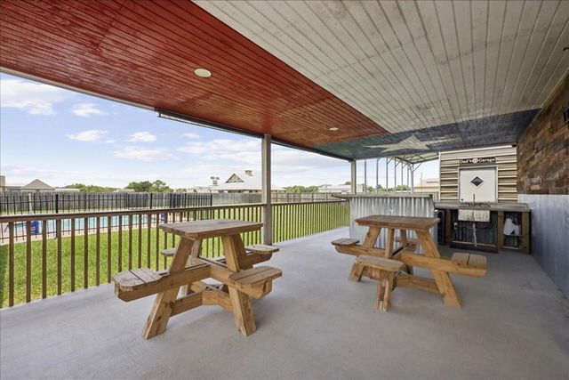 14874 Lisa Lane, Beaumont, TX 77713