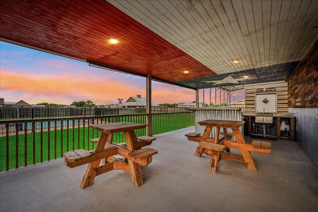14874 Lisa Lane, Beaumont, TX 77713