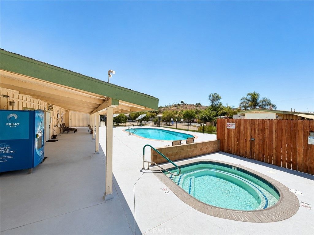 Image 21 of property listing at 45055 Florida Avenue 116, Hemet, CA 92544