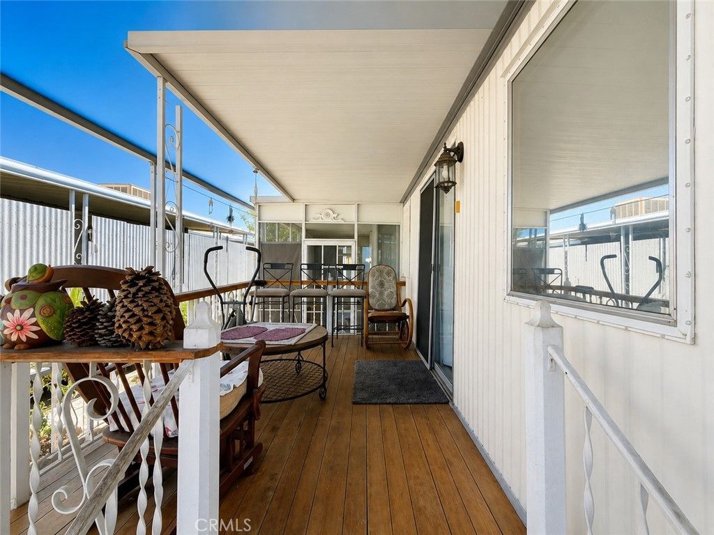 Image 5 of property listing at 45055 Florida Avenue 116, Hemet, CA 92544