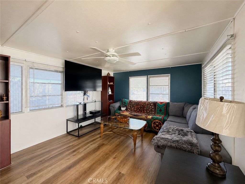 Image 7 of property listing at 45055 Florida Avenue 116, Hemet, CA 92544