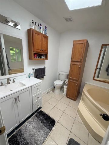 80 Huntington 372, Huntington Beach, CA 92648