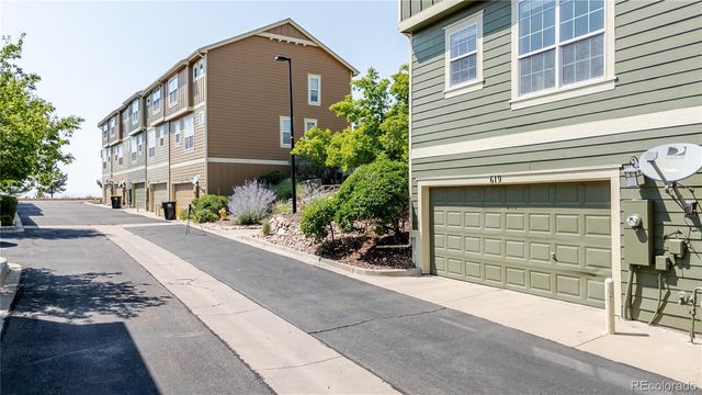619 Hanging Rock Place, Castle Rock, CO 80108