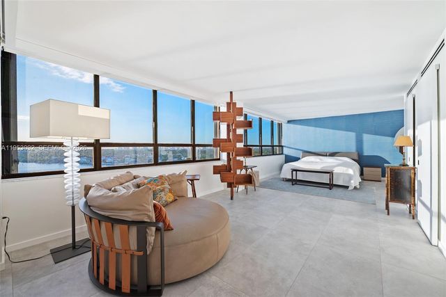 1 Grove Isle Dr A1106, Miami, FL 33133