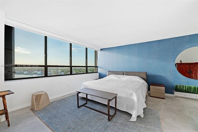 1 Grove Isle Dr A1106, Miami, FL 33133