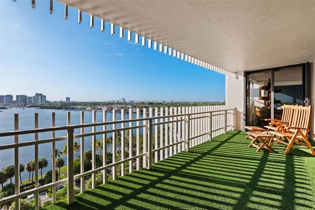 1 Grove Isle Dr A1106, Miami, FL 33133