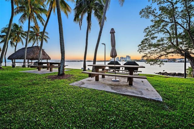 1 Grove Isle Dr A1106, Miami, FL 33133