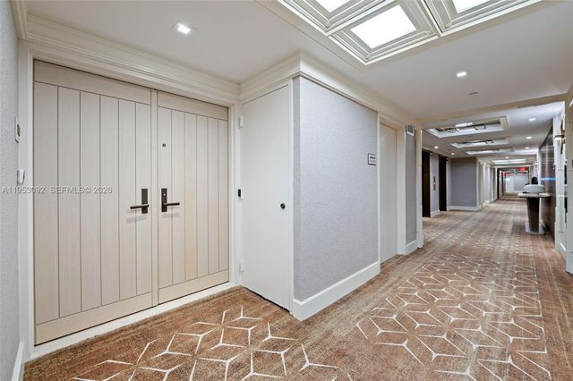 1 Grove Isle Dr A1106, Miami, FL 33133