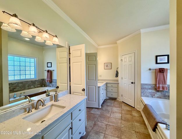 202 Bruenburg Parkway, Clinton, MS 39056