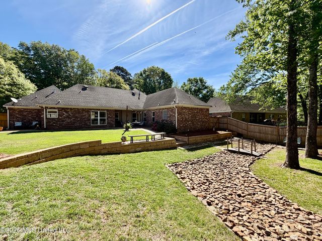 202 Bruenburg Parkway, Clinton, MS 39056