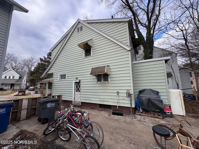 517 Shasta Drive, Toledo, OH 43609