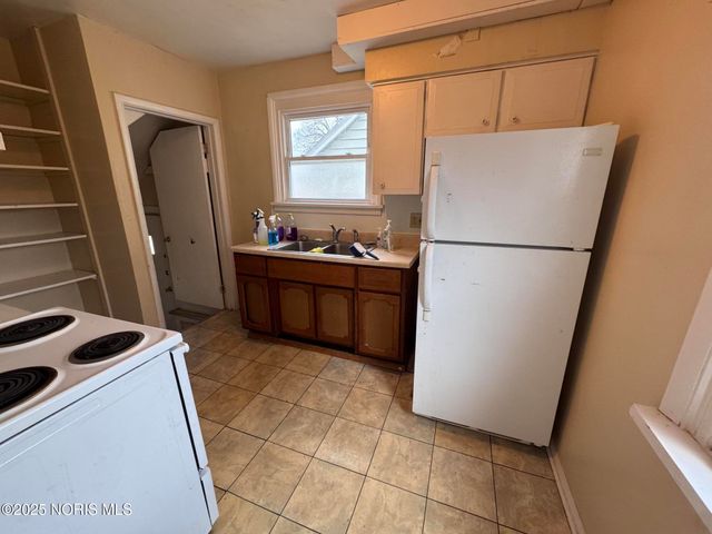 517 Shasta Drive, Toledo, OH 43609