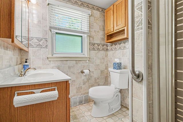 68438 Klinger Lake Road, Sturgis, MI 49091