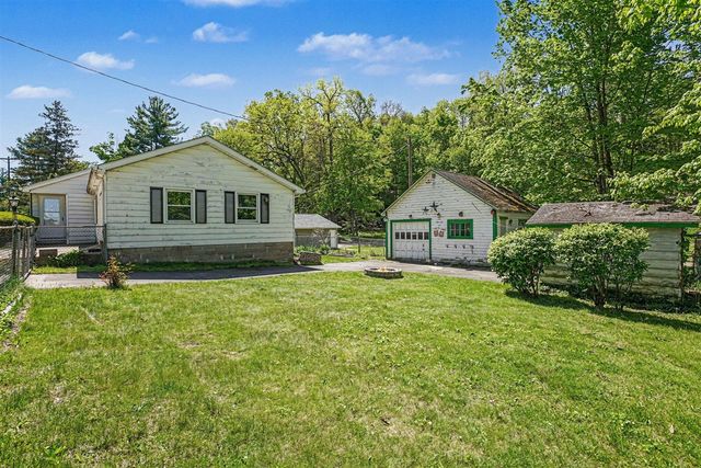 68438 Klinger Lake Road, Sturgis, MI 49091
