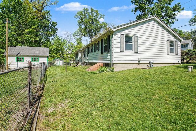 68438 Klinger Lake Road, Sturgis, MI 49091