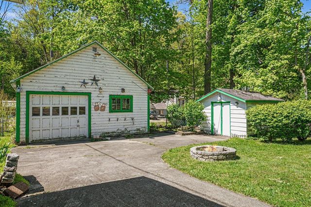 68438 Klinger Lake Road, Sturgis, MI 49091