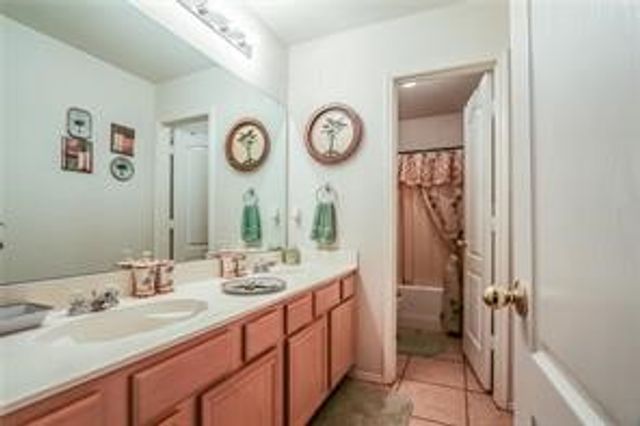 1212 Rio Bravo Drive, Desoto, TX 75115