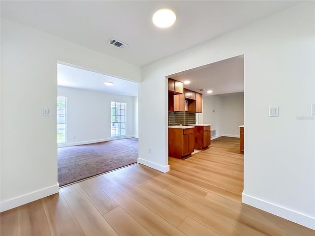 124 HOLLYHOCK DRIVE, Altamonte Springs, FL 32701