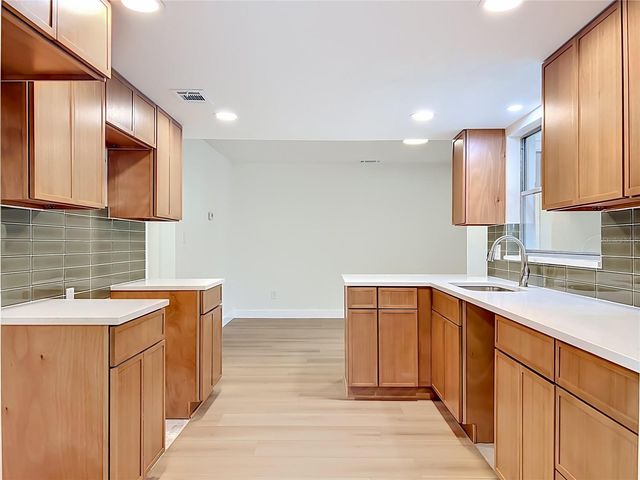 124 HOLLYHOCK DRIVE, Altamonte Springs, FL 32701