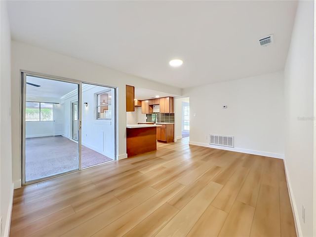124 HOLLYHOCK DRIVE, Altamonte Springs, FL 32701