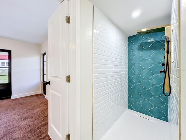 124 HOLLYHOCK DRIVE, Altamonte Springs, FL 32701
