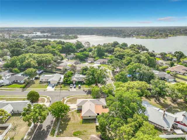 124 HOLLYHOCK DRIVE, Altamonte Springs, FL 32701