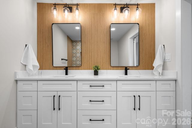 715 Sunridge Drive, Lincolnton, NC 28092