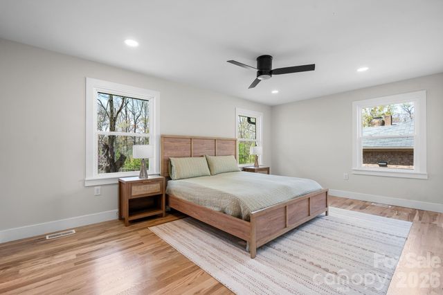 715 Sunridge Drive, Lincolnton, NC 28092