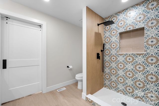 715 Sunridge Drive, Lincolnton, NC 28092